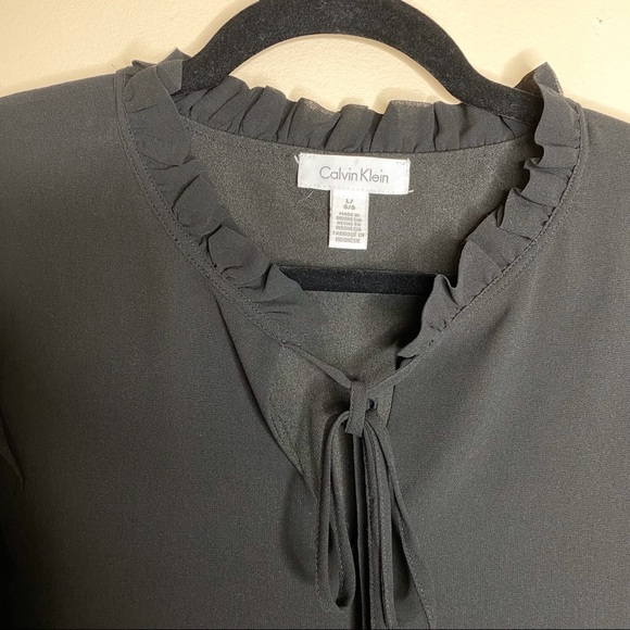 {Calvin Klein} cold-shoulder blouse - Picture 2 of 7